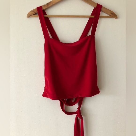 meraki Tops - Meraki red crop top that cross crosses in the back size L Large